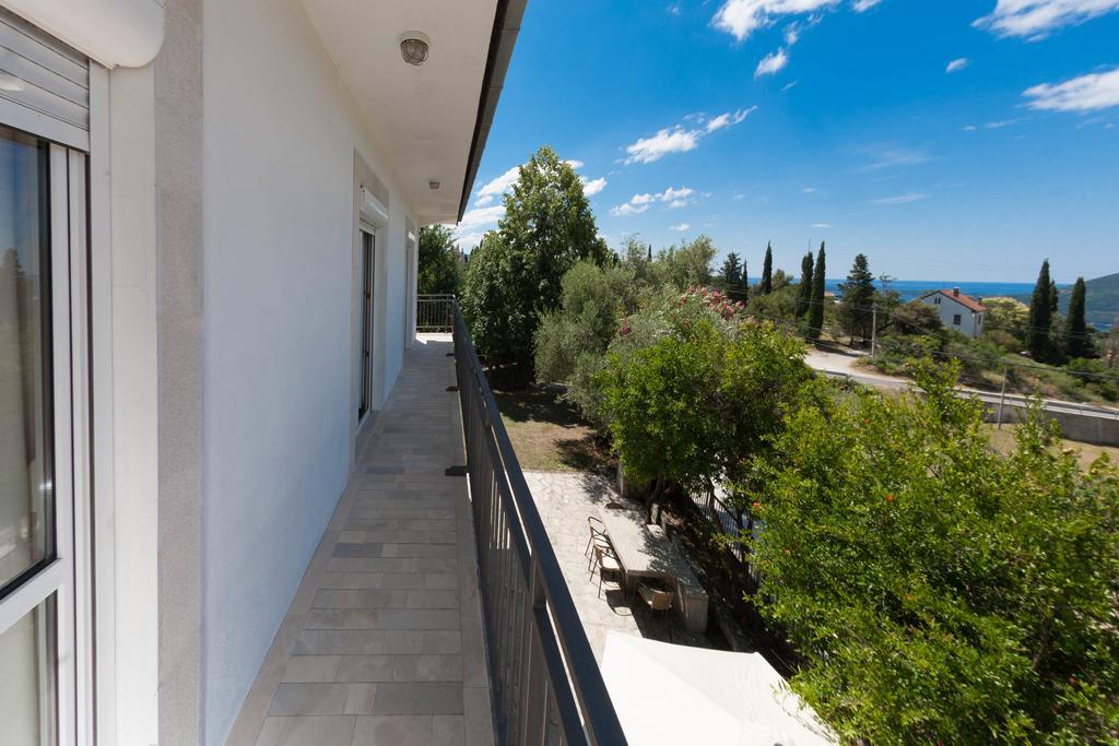 Olive Tree Villa تْشيرسيك نوفي المظهر الخارجي الصورة