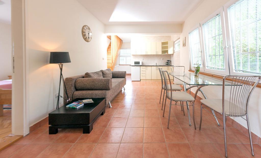 Olive Tree Villa تْشيرسيك نوفي المظهر الخارجي الصورة