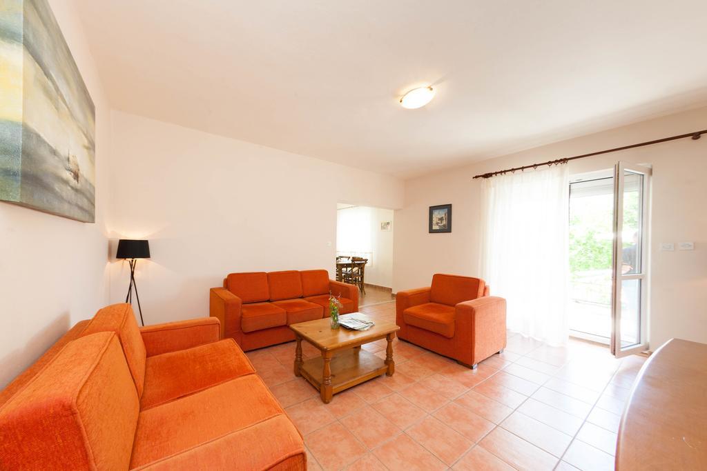 Olive Tree Villa تْشيرسيك نوفي المظهر الخارجي الصورة